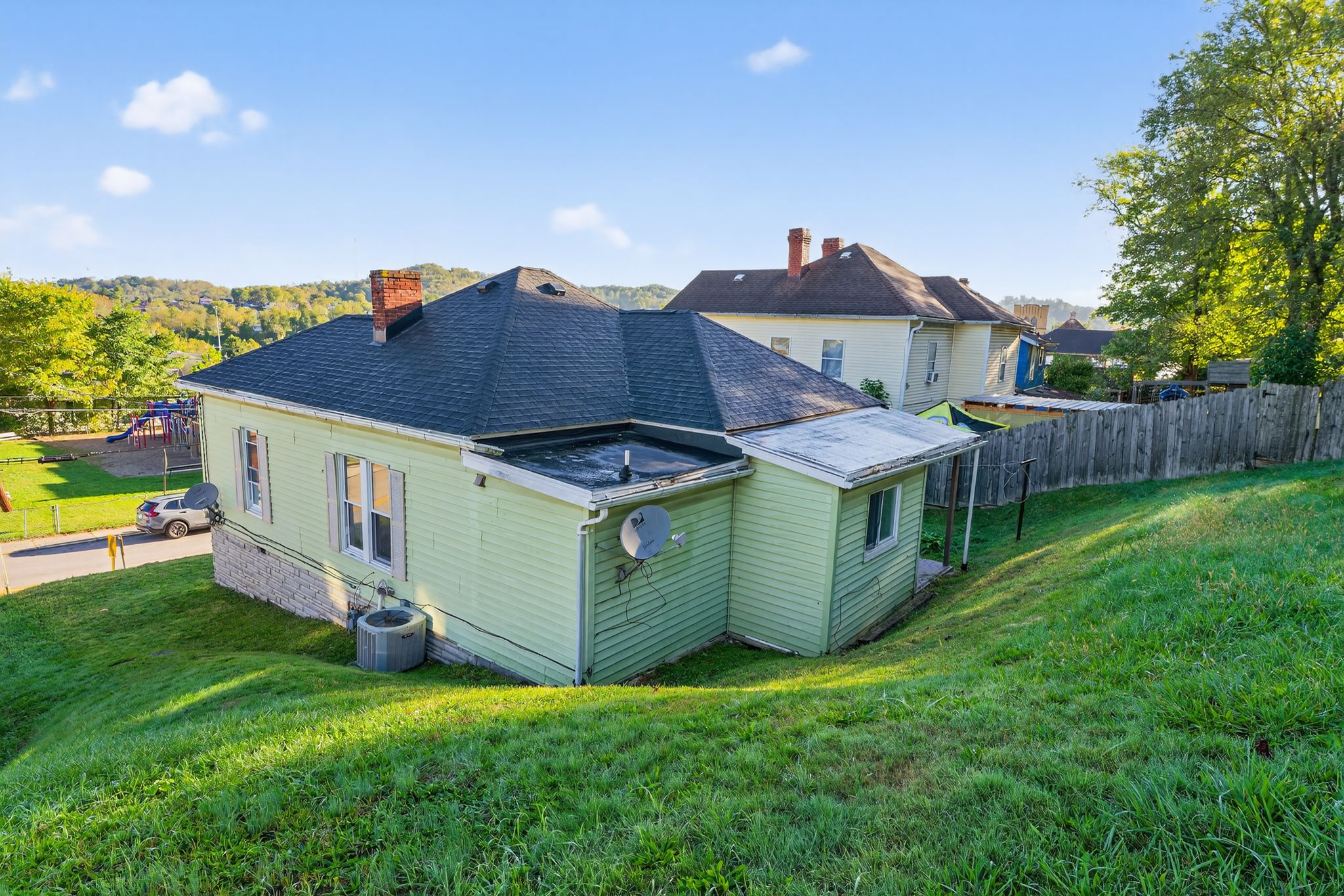Property thumbnail image